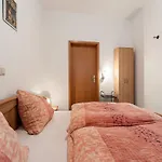 Rueckzugsort An Der Mosel إيديغير إيلير
