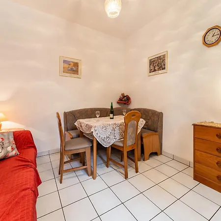 Moselle River Retreat דירה